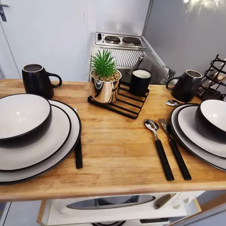 Joli - Proche - Balcon