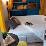 Joli - Proche - Balcon Daire