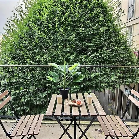 Apartament Joli - Proche - Balcon Hawr