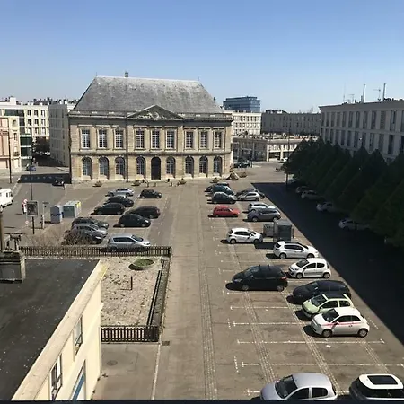 Joli - Proche - Balcon * Le Havre