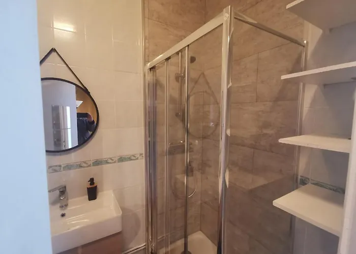 Joli - Proche - Balcon