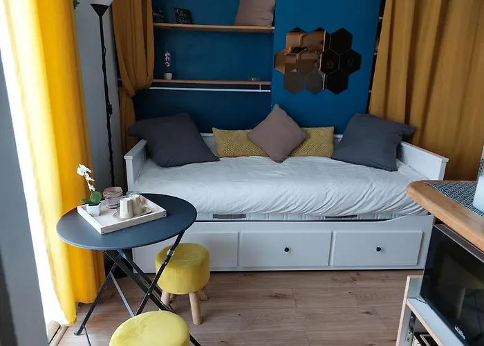 Joli - Proche - Balcon Hawr