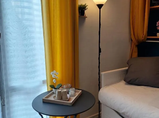 アパート Joli - Proche - Balcon *