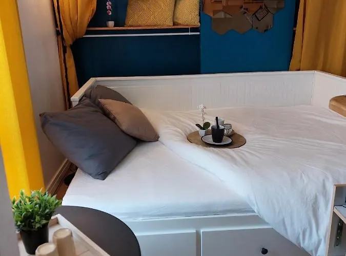 Joli - Proche - Balcon Apartament