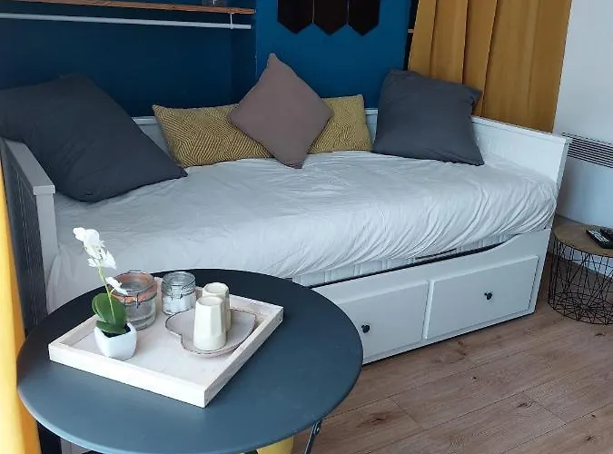 Joli - Proche - Balcon Apartament